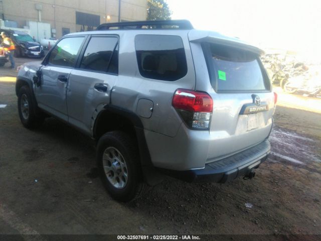 Photo 2 VIN: JTEBU5JRXB5047190 - TOYOTA 4RUNNER 