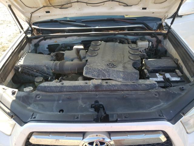 Photo 6 VIN: JTEBU5JRXB5067763 - TOYOTA 4RUNNER SR 