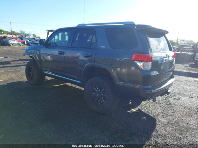 Photo 2 VIN: JTEBU5JRXB5073529 - TOYOTA 4RUNNER 