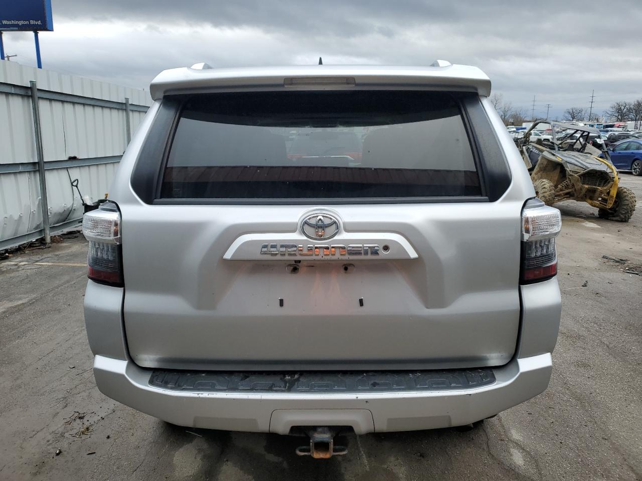 Photo 5 VIN: JTEBU5JRXF5205033 - TOYOTA 4RUNNER 