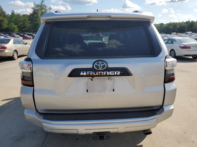 Photo 5 VIN: JTEBU5JRXF5233463 - TOYOTA 4RUNNER SR 