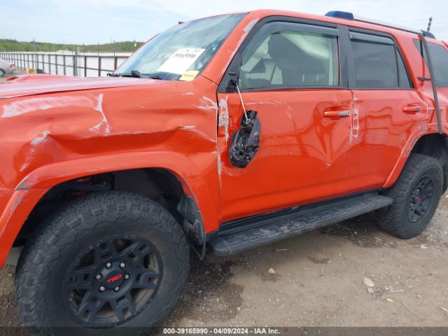 Photo 5 VIN: JTEBU5JRXF5261912 - TOYOTA 4RUNNER 