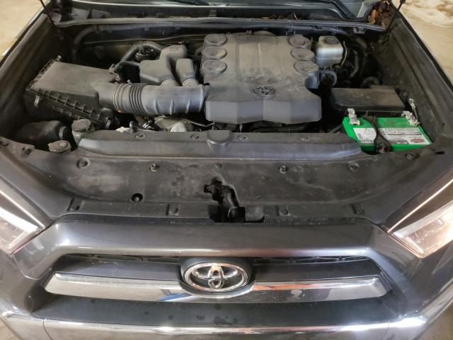 Photo 6 VIN: JTEBU5JRXF5265619 - TOYOTA 4RUNNER SR 