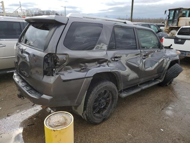 Photo 2 VIN: JTEBU5JRXF5270237 - TOYOTA 4RUNNER SR 