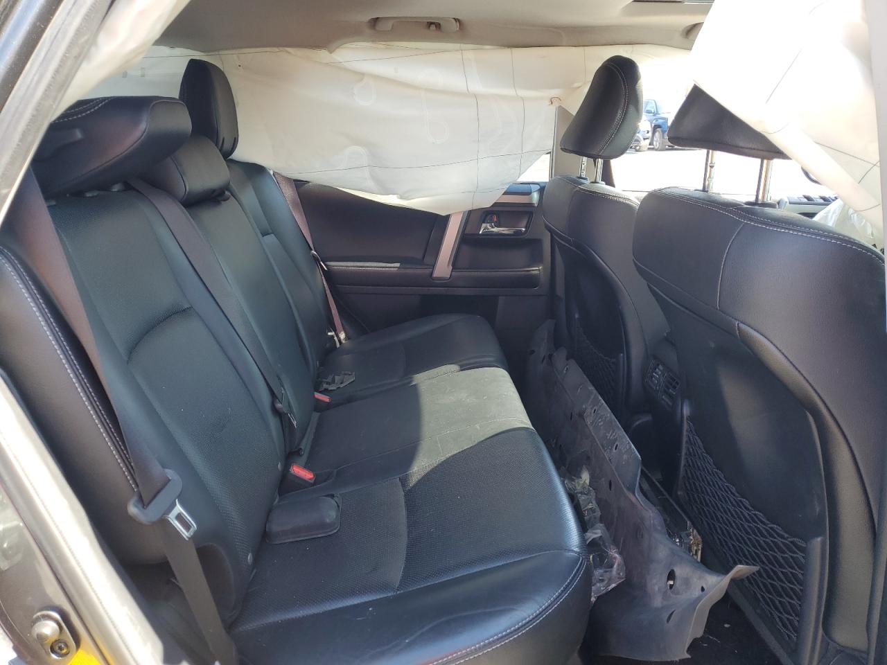 Photo 9 VIN: JTEBU5JRXG5301553 - TOYOTA 4RUNNER 