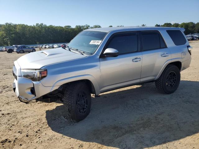 Photo 0 VIN: JTEBU5JRXG5305067 - TOYOTA 4RUNNER SR 