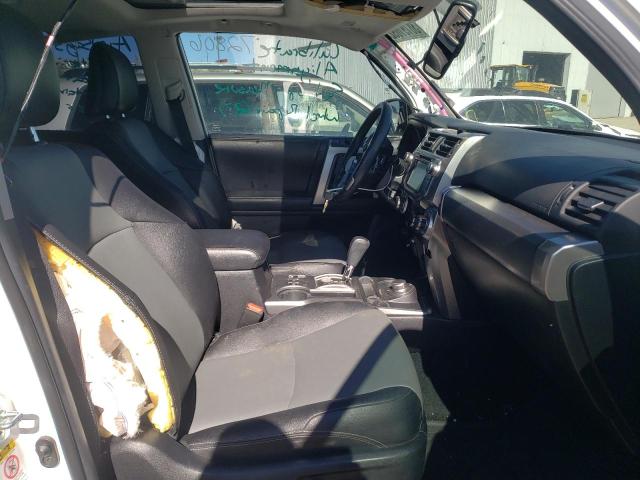 Photo 4 VIN: JTEBU5JRXG5355869 - TOYOTA 4RUNNER SR 