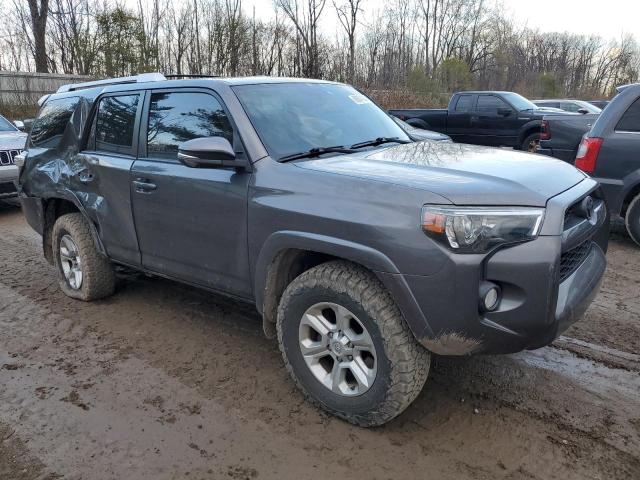 Photo 3 VIN: JTEBU5JRXH5431477 - TOYOTA 4RUNNER SR 