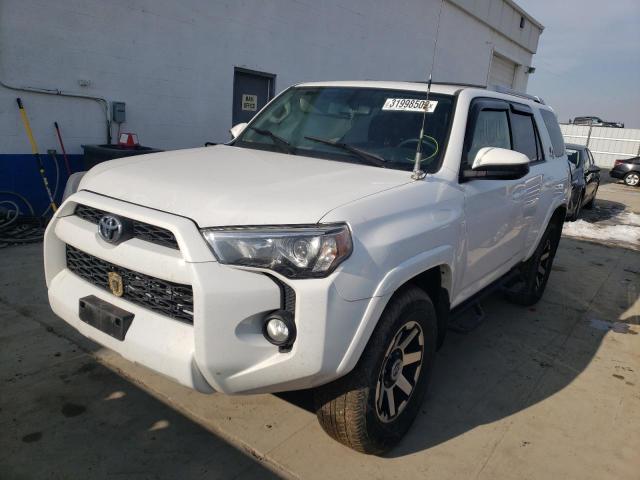 Photo 1 VIN: JTEBU5JRXH5433052 - TOYOTA 4RUNNER SR 