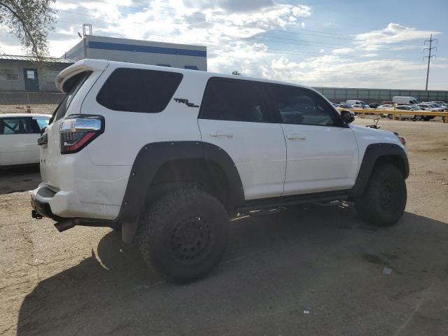 Photo 2 VIN: JTEBU5JRXH5437876 - TOYOTA 4RUNNER SR 