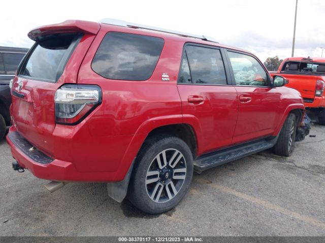 Photo 3 VIN: JTEBU5JRXH5455441 - TOYOTA 4RUNNER 