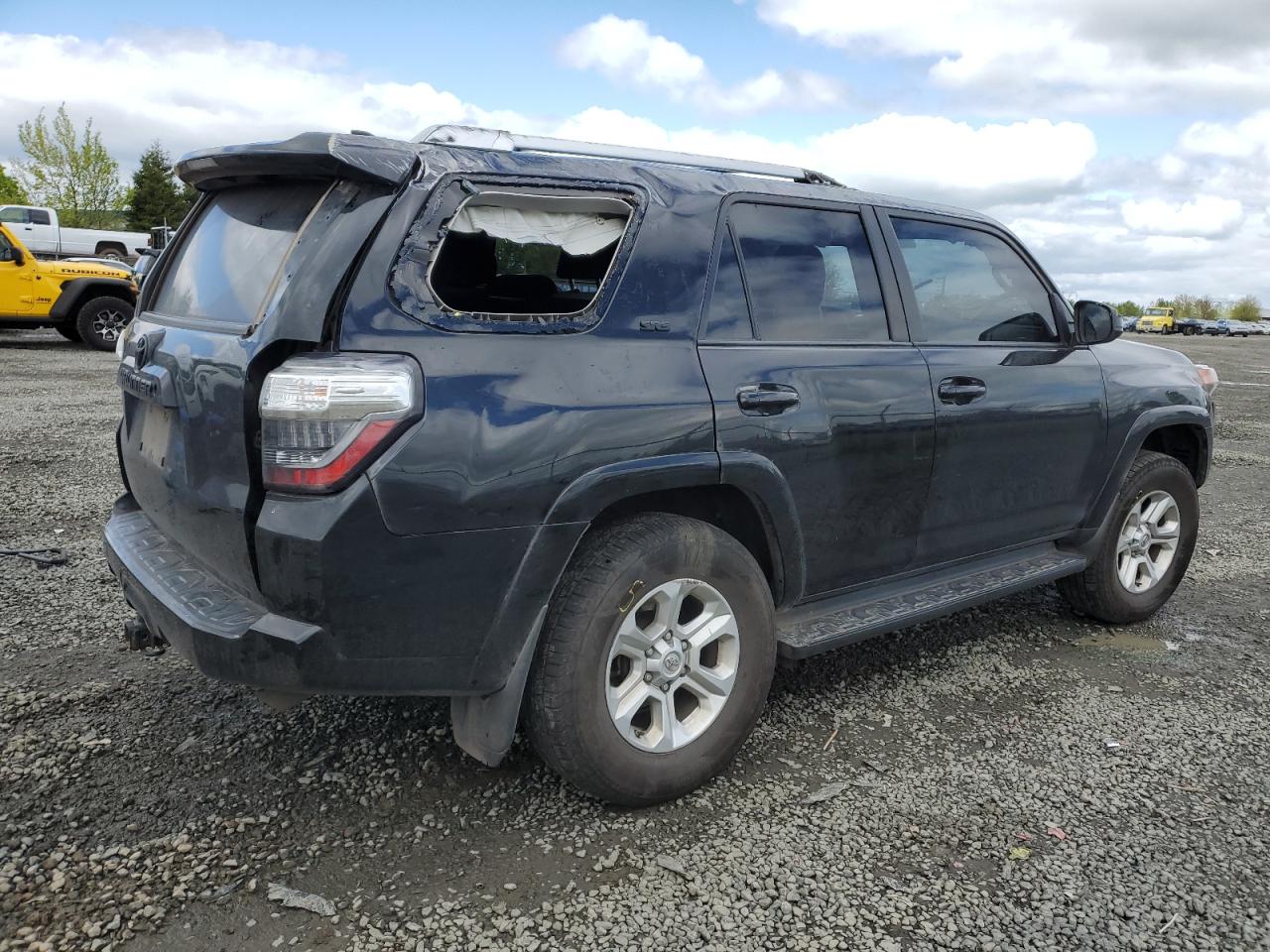 Photo 2 VIN: JTEBU5JRXH5456752 - TOYOTA 4RUNNER 