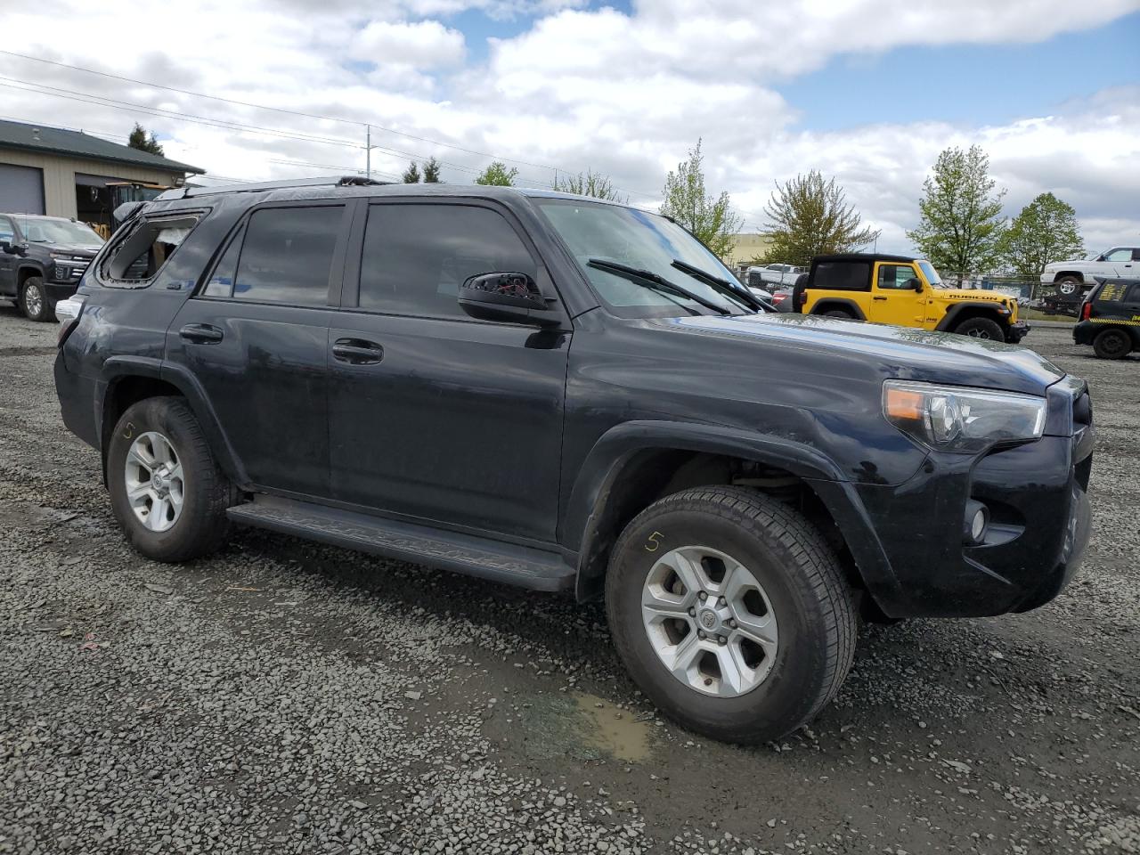 Photo 3 VIN: JTEBU5JRXH5456752 - TOYOTA 4RUNNER 