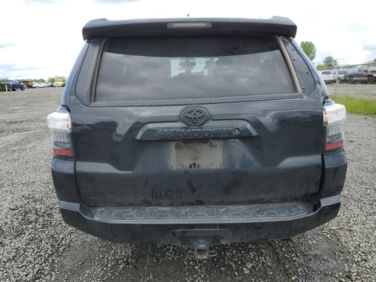 Photo 5 VIN: JTEBU5JRXH5456752 - TOYOTA 4RUNNER 