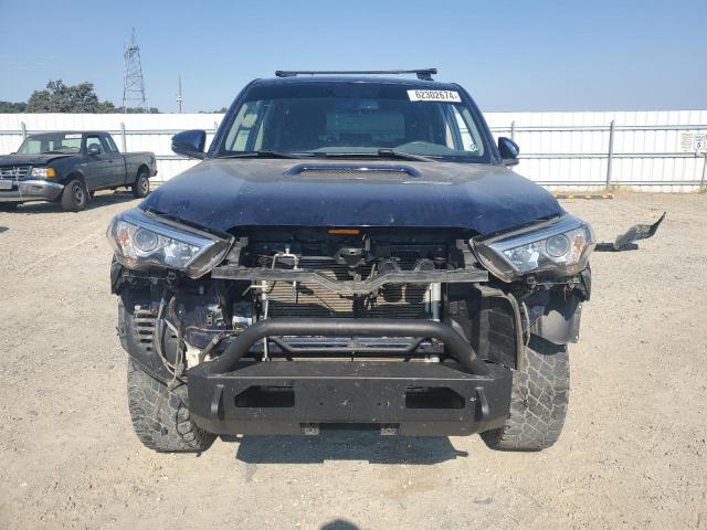 Photo 4 VIN: JTEBU5JRXH5472546 - TOYOTA 4RUNNER 