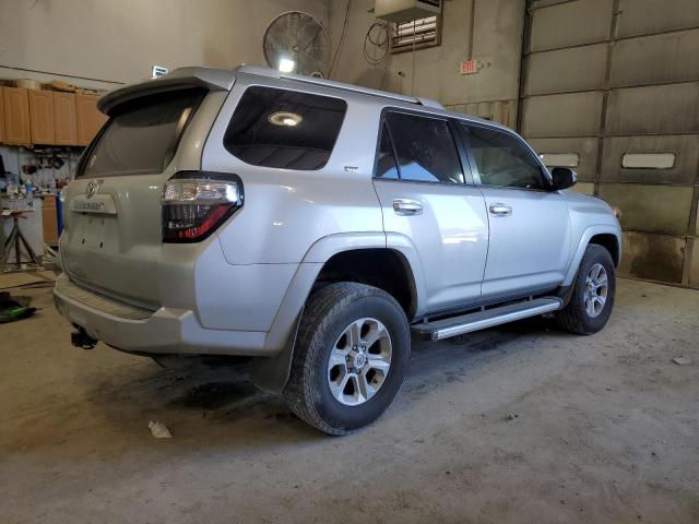 Photo 2 VIN: JTEBU5JRXJ5524201 - TOYOTA 4RUNNER 