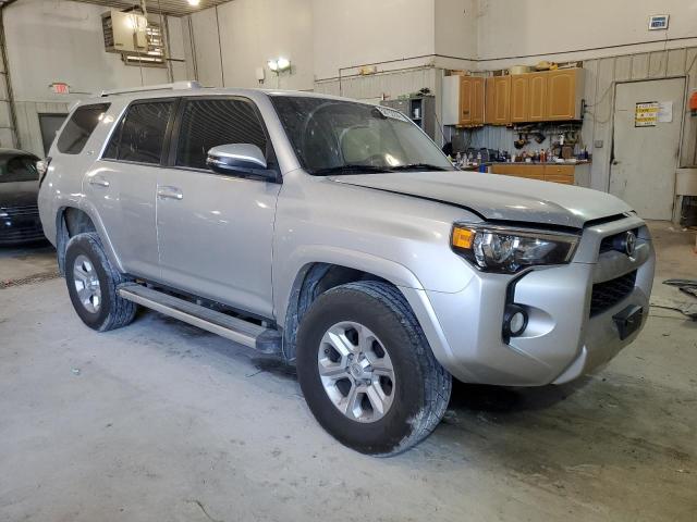 Photo 3 VIN: JTEBU5JRXJ5524201 - TOYOTA 4RUNNER 