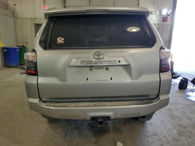 Photo 5 VIN: JTEBU5JRXJ5524201 - TOYOTA 4RUNNER 