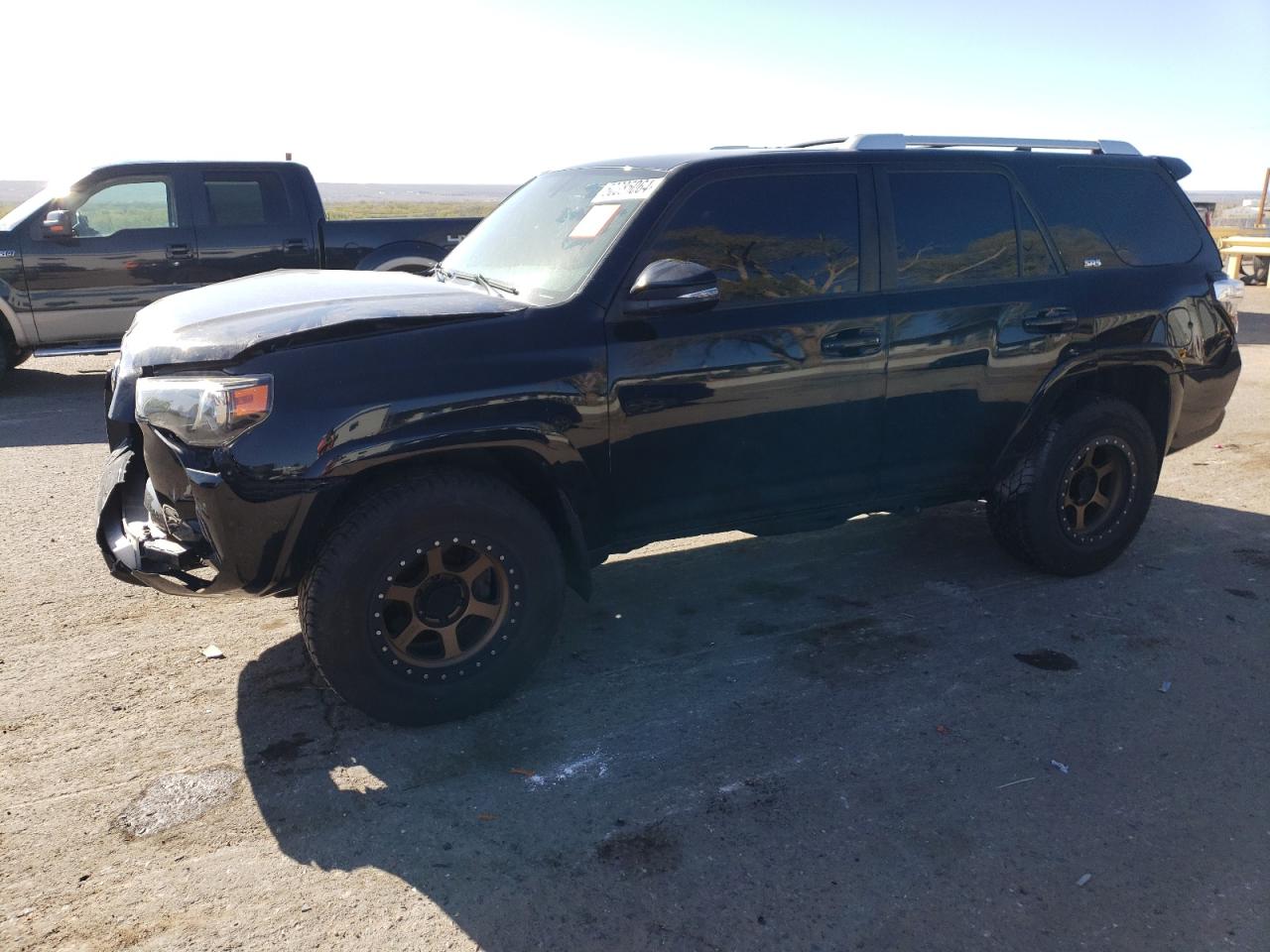 Photo 0 VIN: JTEBU5JRXJ5536882 - TOYOTA 4RUNNER 