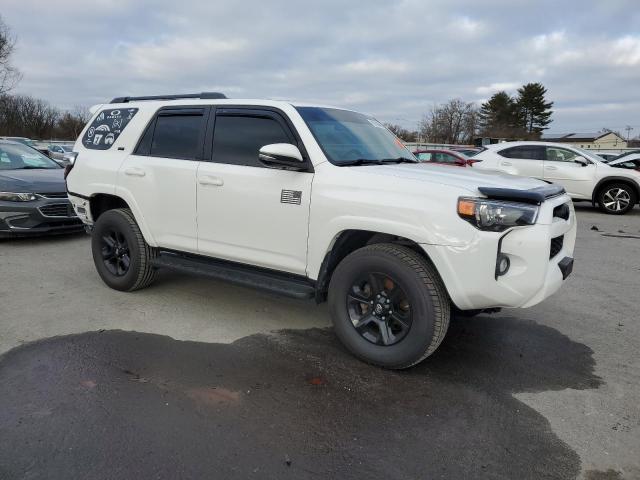 Photo 3 VIN: JTEBU5JRXJ5548806 - TOYOTA 4RUNNER 