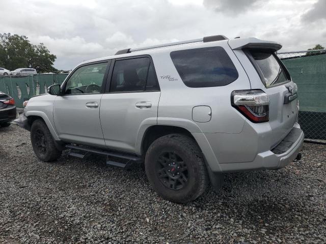 Photo 1 VIN: JTEBU5JRXJ5600497 - TOYOTA 4RUNNER 