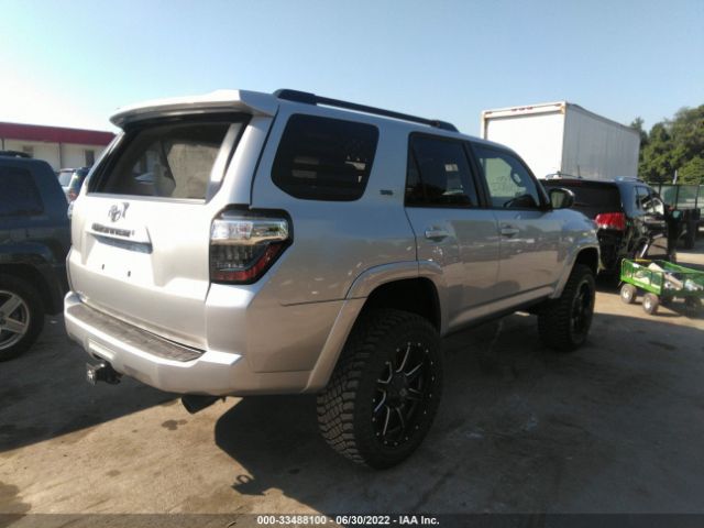 Photo 3 VIN: JTEBU5JRXK5667229 - TOYOTA 4RUNNER 