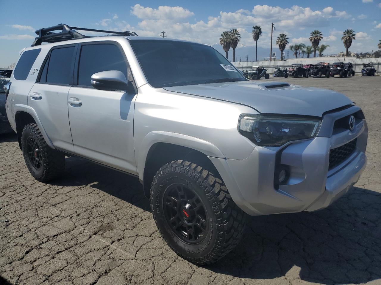 Photo 3 VIN: JTEBU5JRXK5677209 - TOYOTA 4RUNNER 