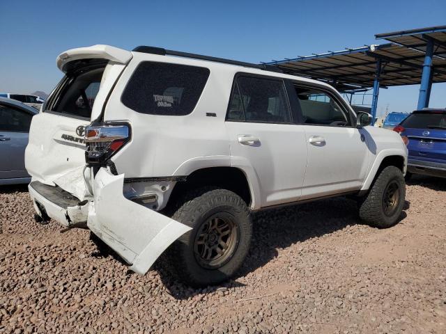 Photo 2 VIN: JTEBU5JRXL5745316 - TOYOTA 4RUNNER SR 