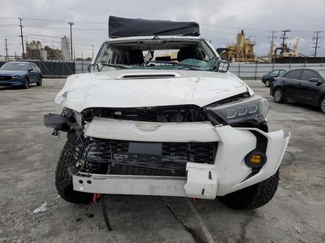 Photo 4 VIN: JTEBU5JRXL5821469 - TOYOTA 4RUNNER SR 