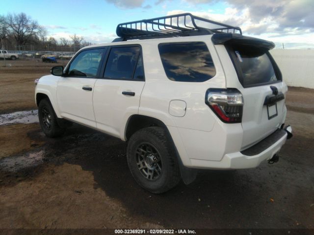 Photo 2 VIN: JTEBU5JRXL5833010 - TOYOTA 4RUNNER 