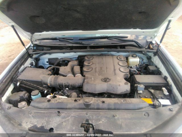 Photo 9 VIN: JTEBU5JRXL5833010 - TOYOTA 4RUNNER 