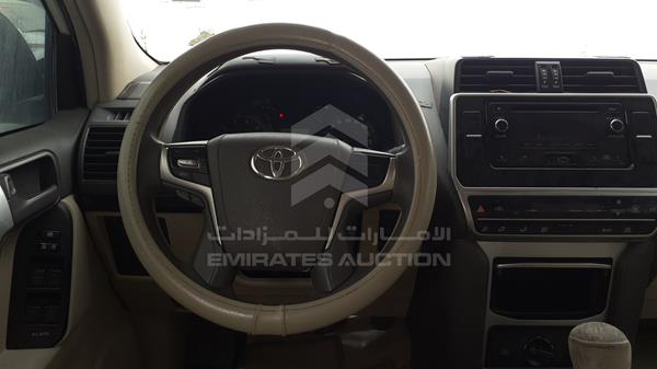 Photo 13 VIN: JTEBX9FJ9JK293360 - TOYOTA LAND CRUISER PRADO 