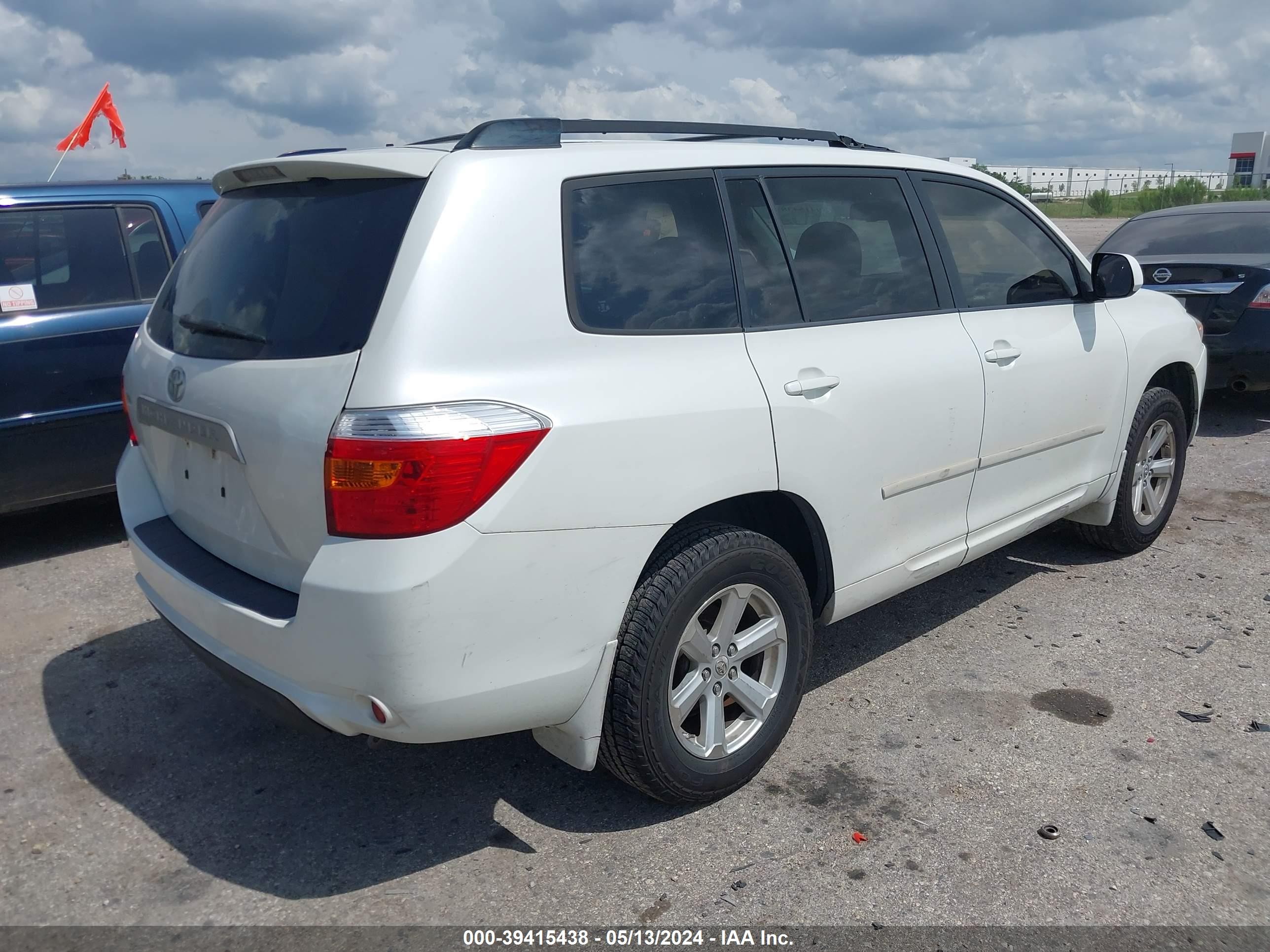 Photo 3 VIN: JTEDA41A992005661 - TOYOTA HIGHLANDER 