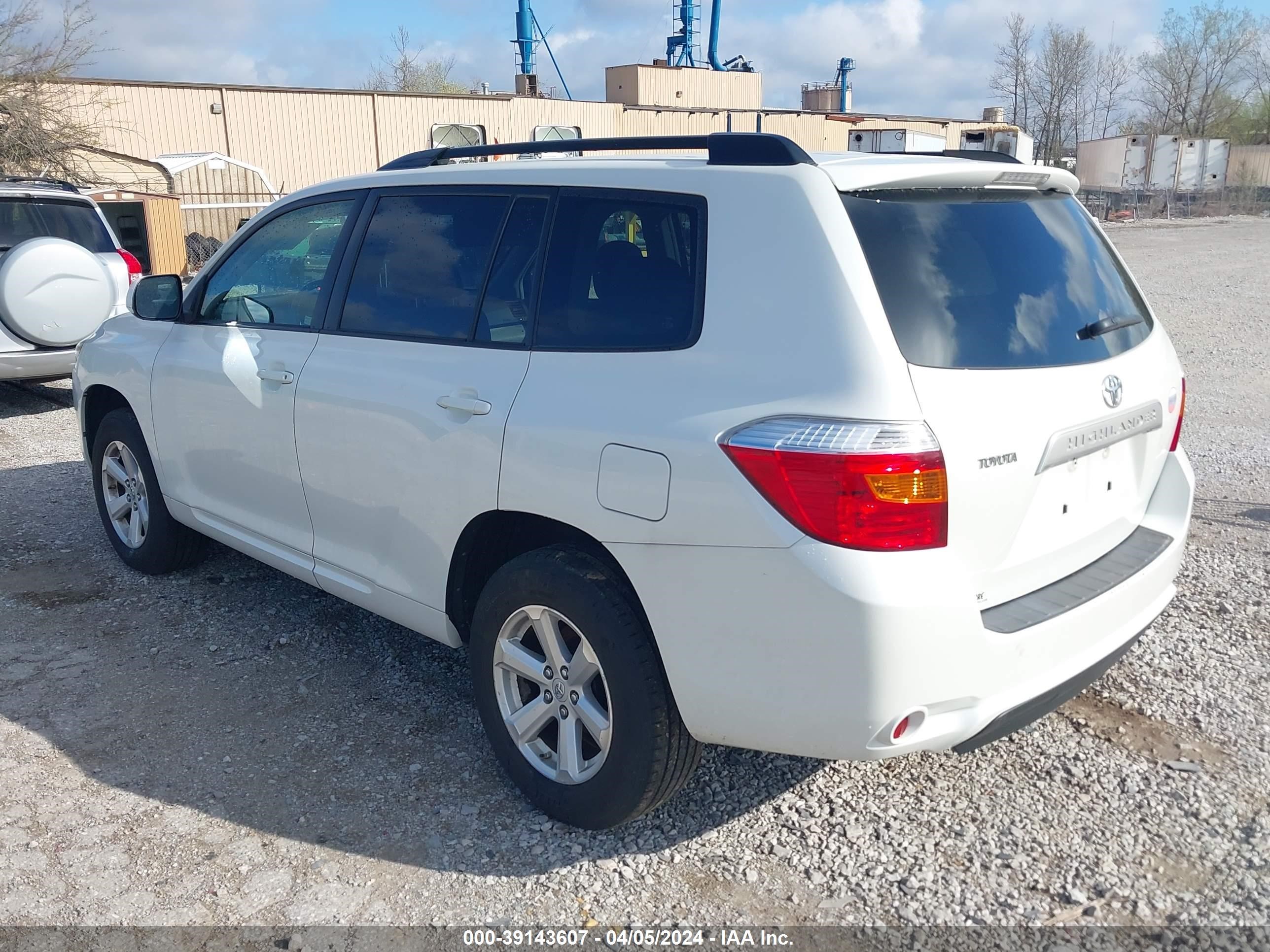 Photo 2 VIN: JTEDA41AX92006009 - TOYOTA HIGHLANDER 