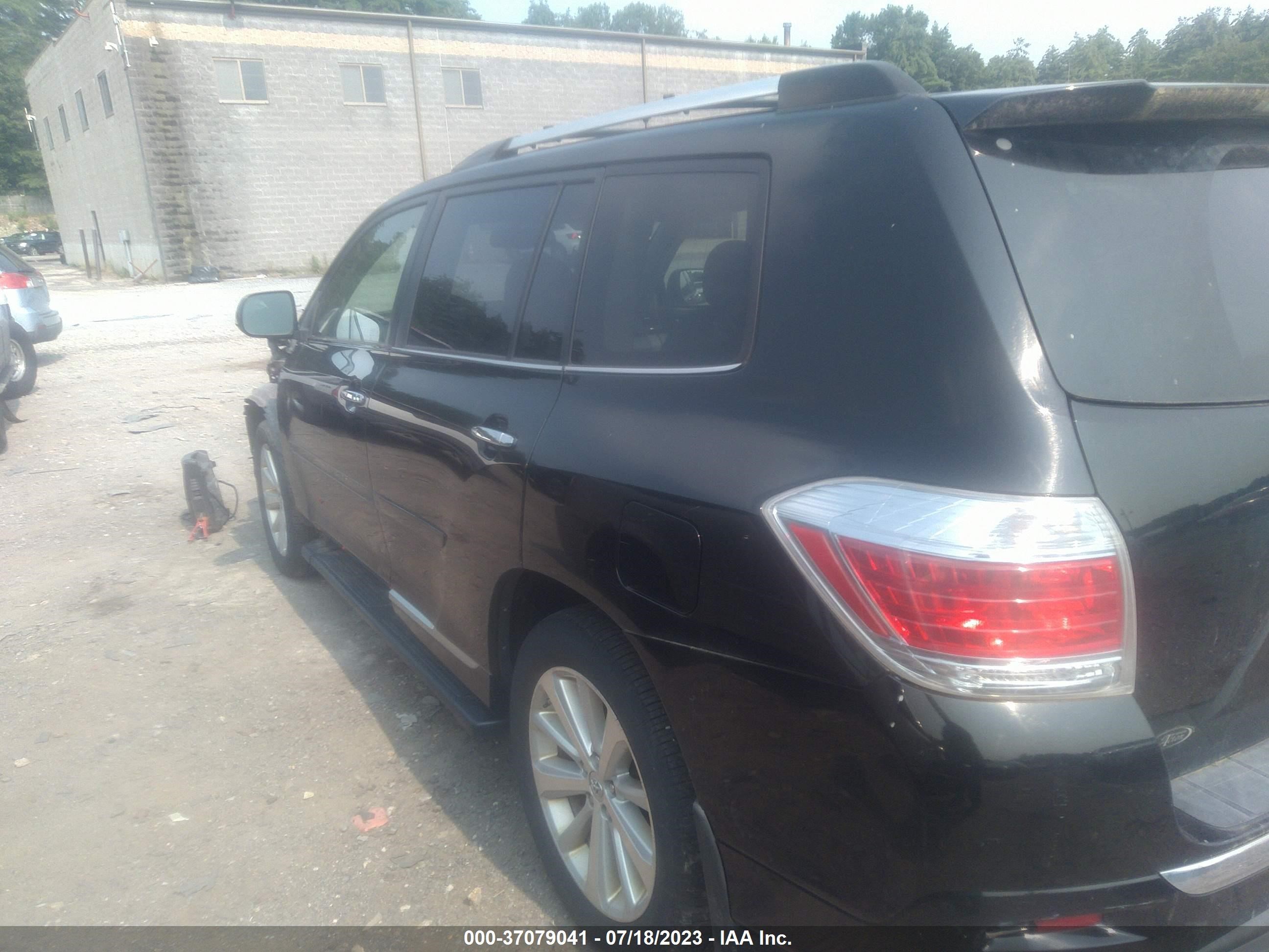 Photo 13 VIN: JTEDC3EH2C2008128 - TOYOTA HIGHLANDER 