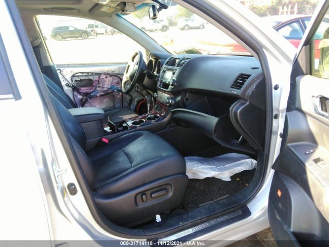 Photo 4 VIN: JTEDC3EH3D2016157 - TOYOTA HIGHLANDER HYBRID 