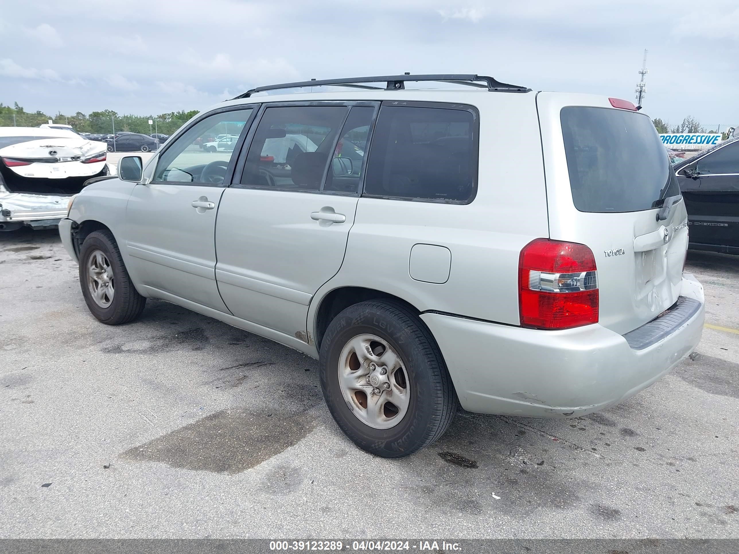 Photo 2 VIN: JTEDD21A960133885 - TOYOTA HIGHLANDER 