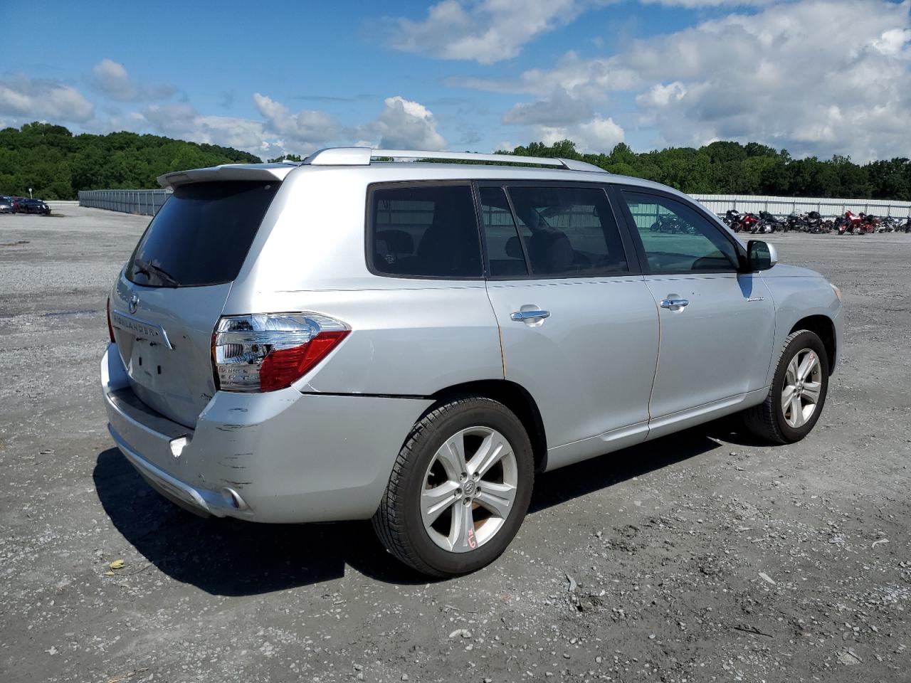 Photo 2 VIN: JTEDK3EH2A2167635 - TOYOTA HIGHLANDER 