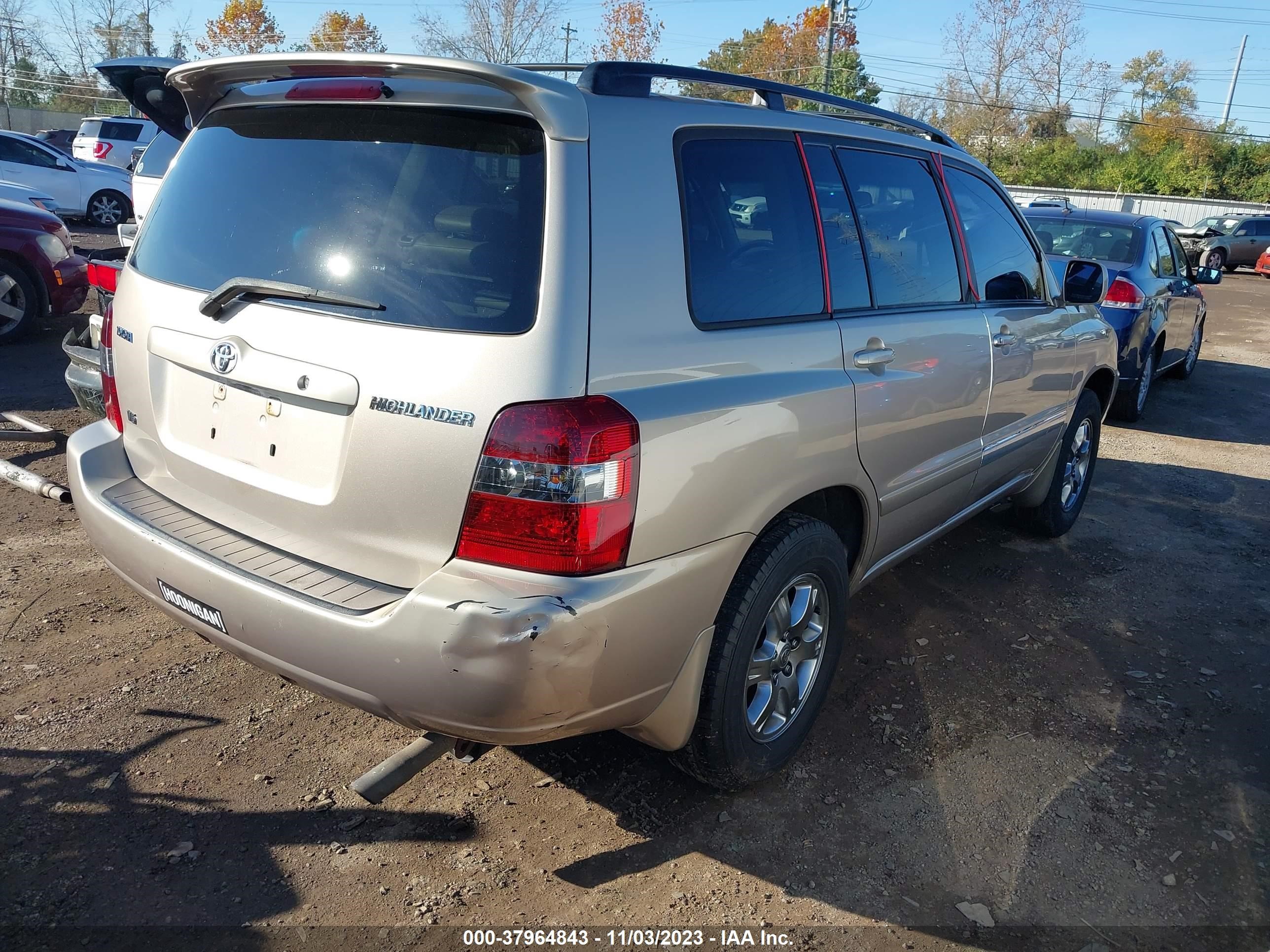 Photo 3 VIN: JTEDP21A440034122 - TOYOTA HIGHLANDER 