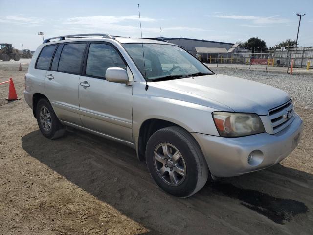 Photo 3 VIN: JTEDP21A450089834 - TOYOTA HIGHLANDER 