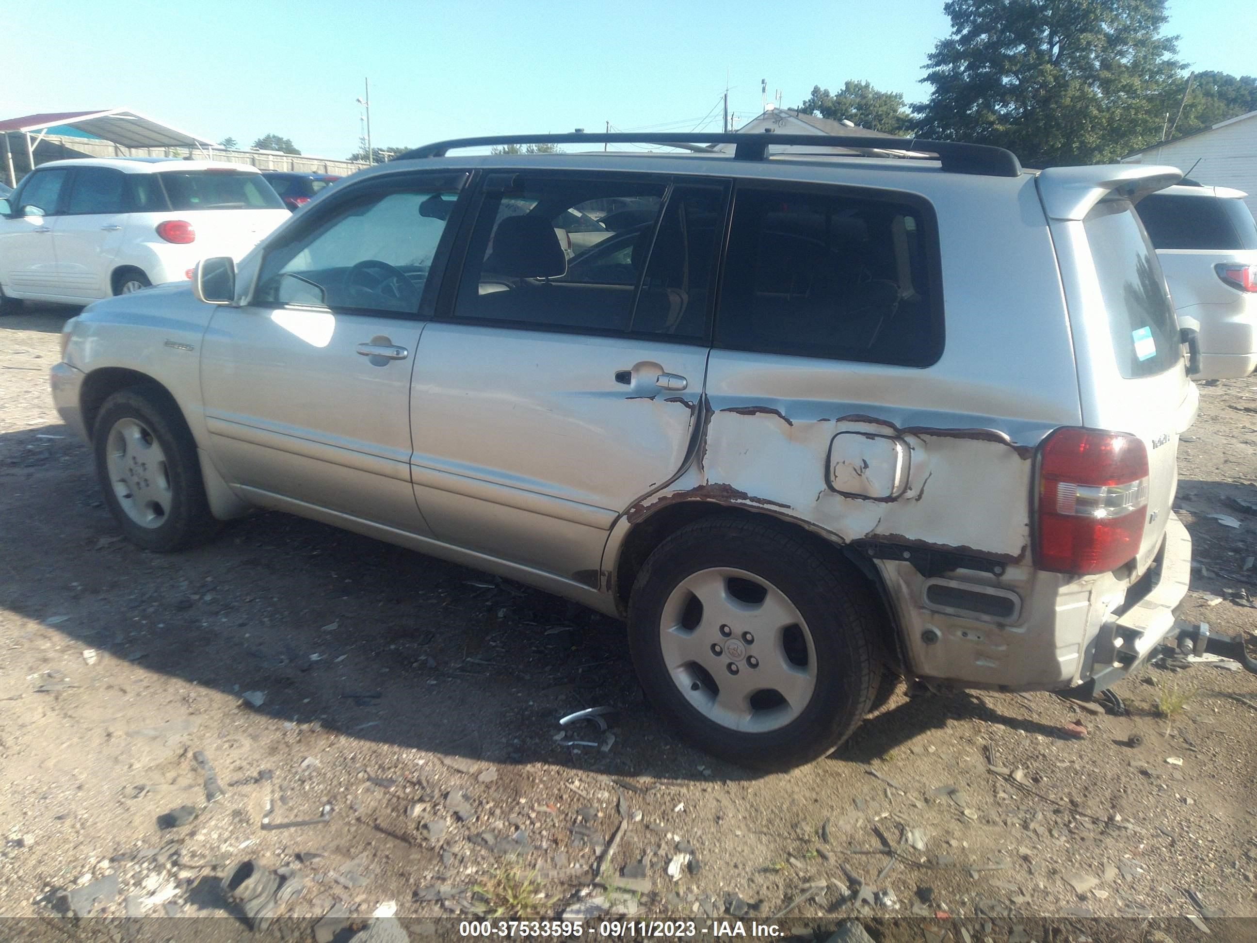 Photo 2 VIN: JTEDP21A750058819 - TOYOTA HIGHLANDER 