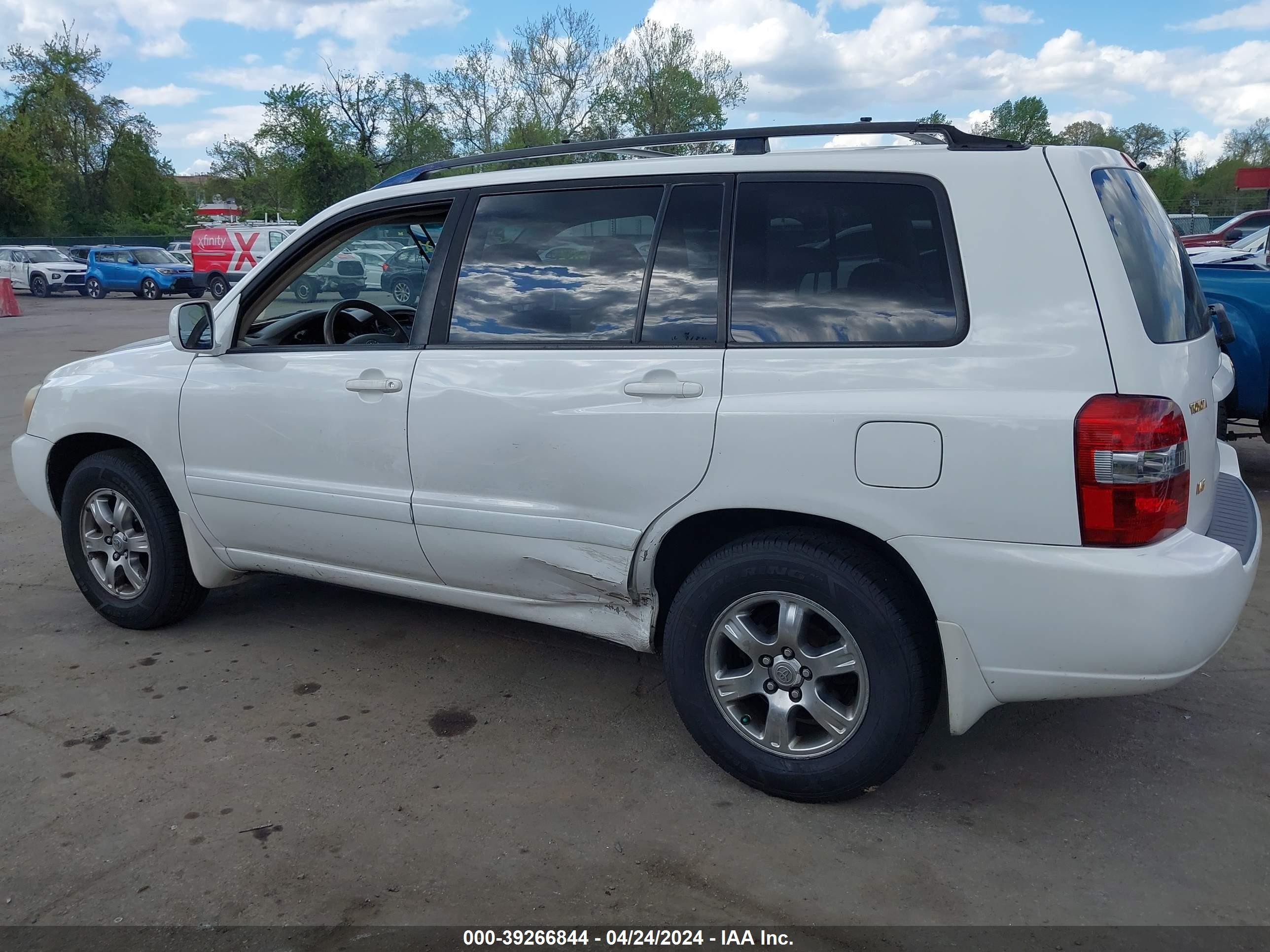 Photo 13 VIN: JTEDP21A940011953 - TOYOTA HIGHLANDER 