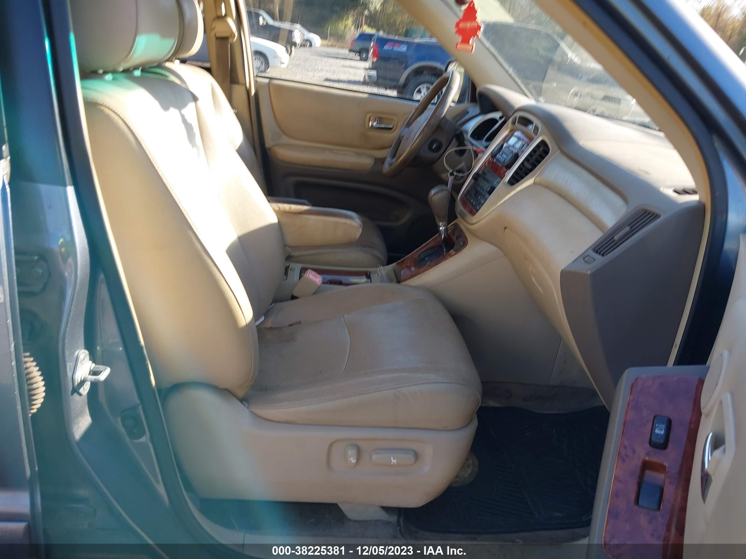 Photo 4 VIN: JTEDP21AX50081821 - TOYOTA HIGHLANDER 