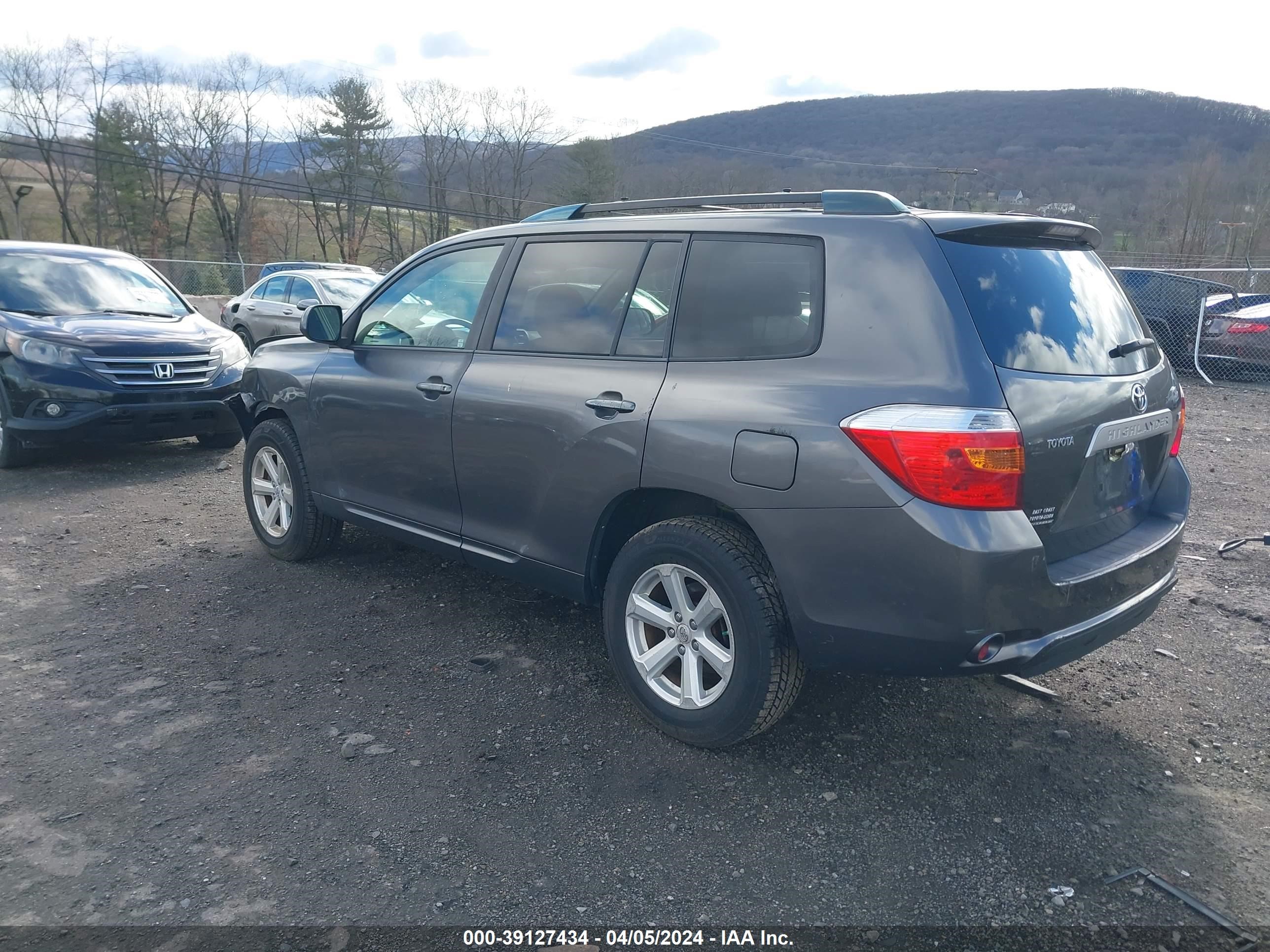 Photo 2 VIN: JTEDS41A082060866 - TOYOTA HIGHLANDER 