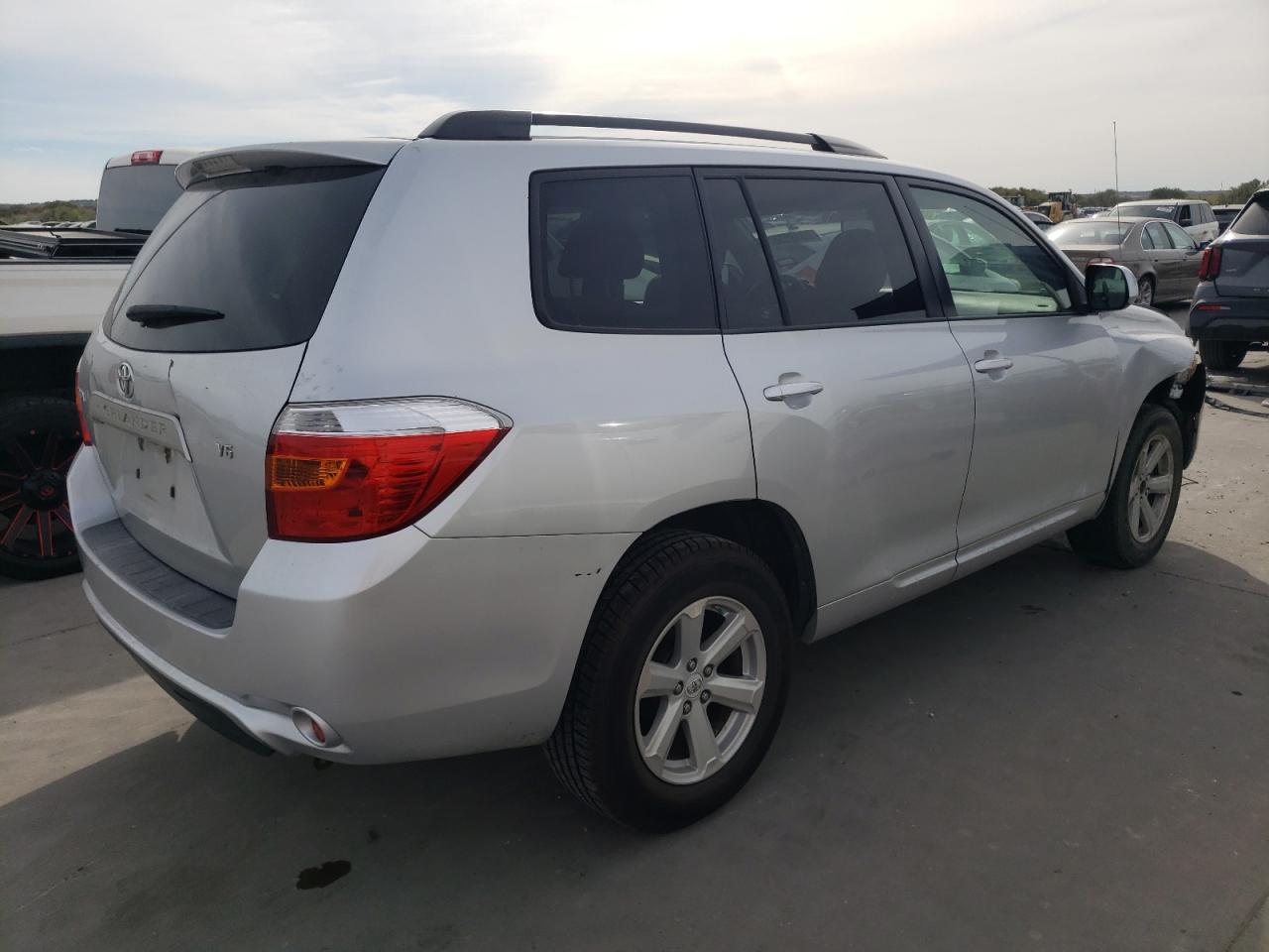 Photo 2 VIN: JTEDS41A182003530 - TOYOTA HIGHLANDER 