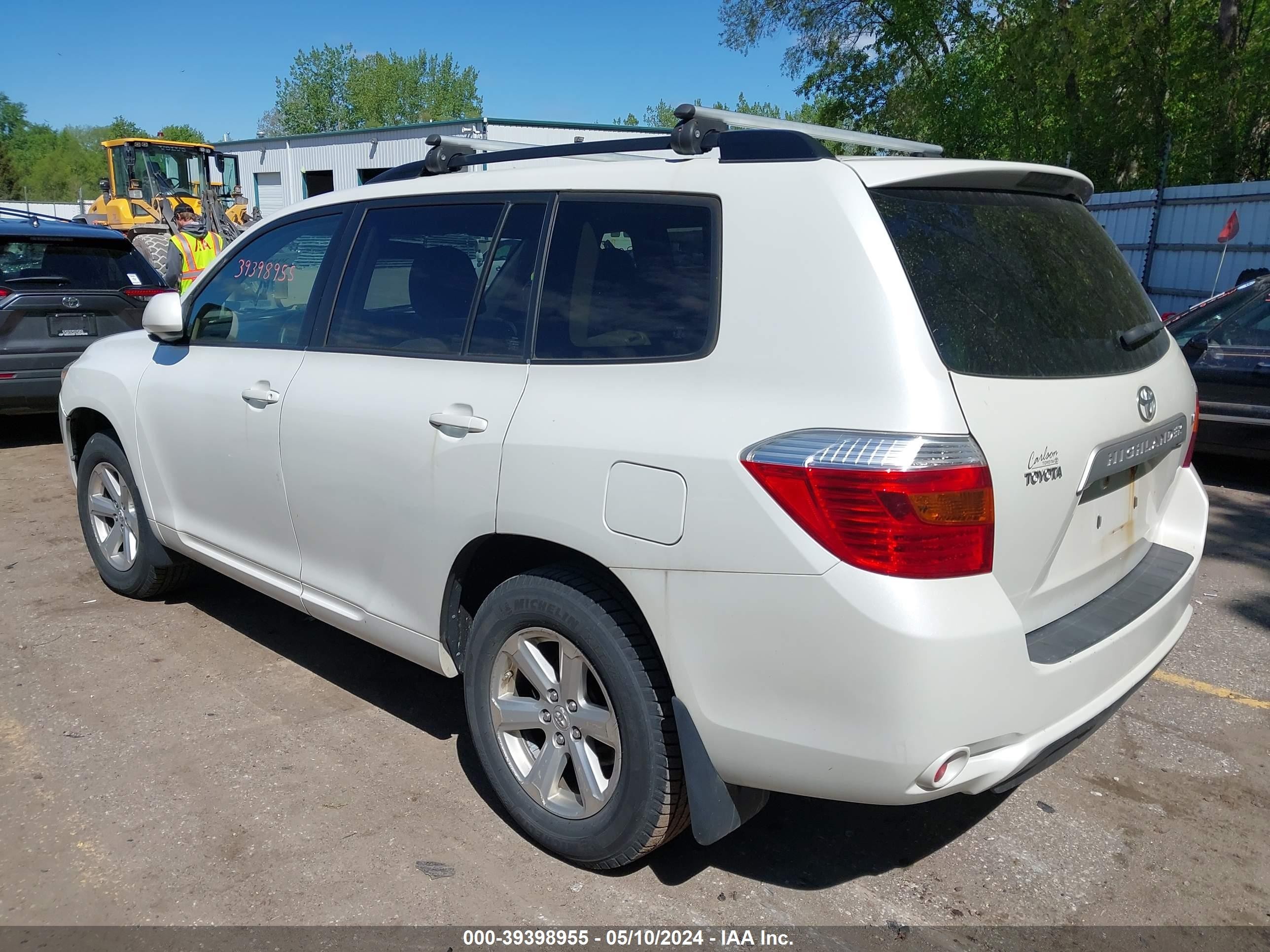 Photo 2 VIN: JTEDS41A182015242 - TOYOTA HIGHLANDER 