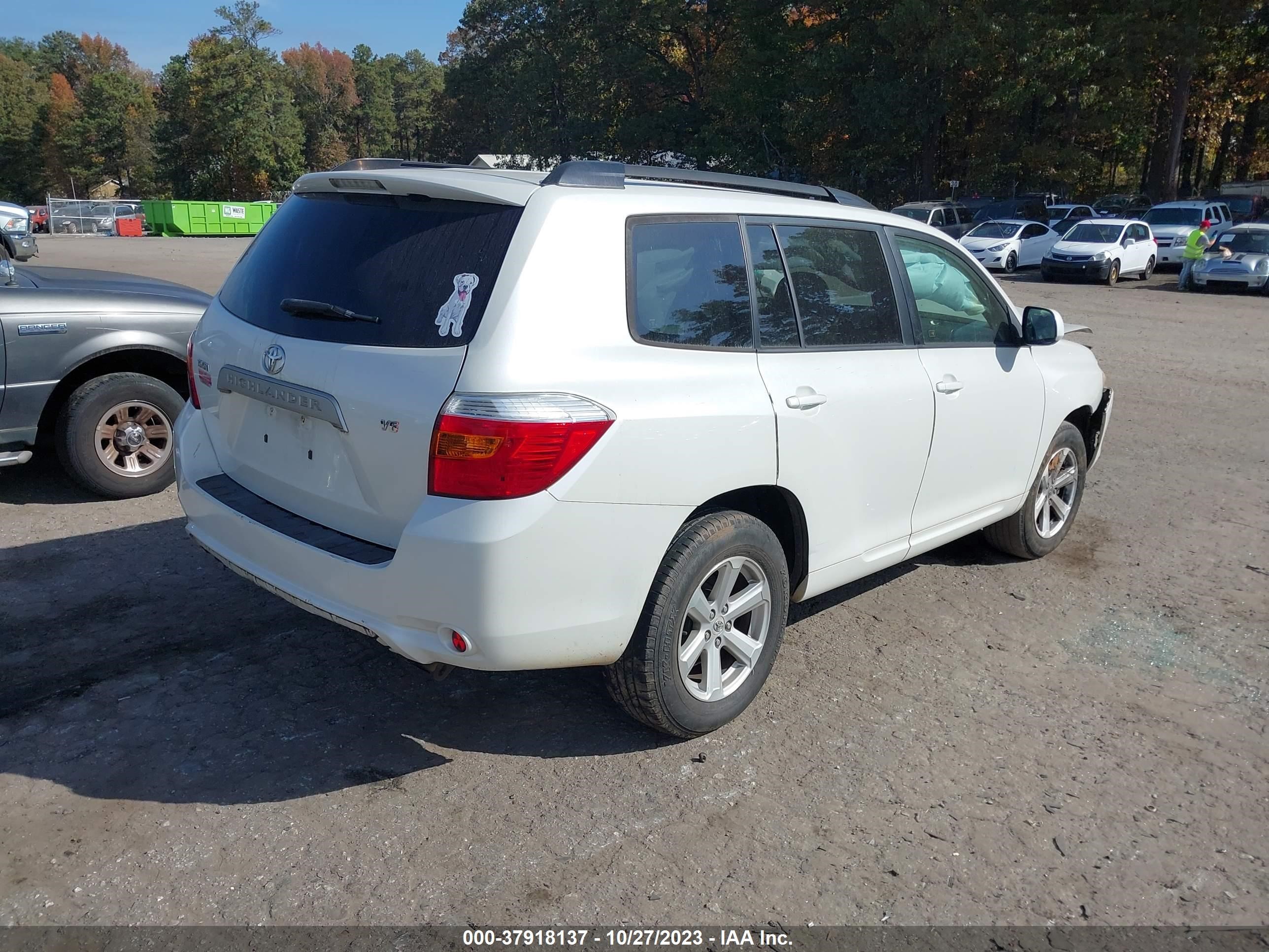 Photo 3 VIN: JTEDS41A382002203 - TOYOTA HIGHLANDER 