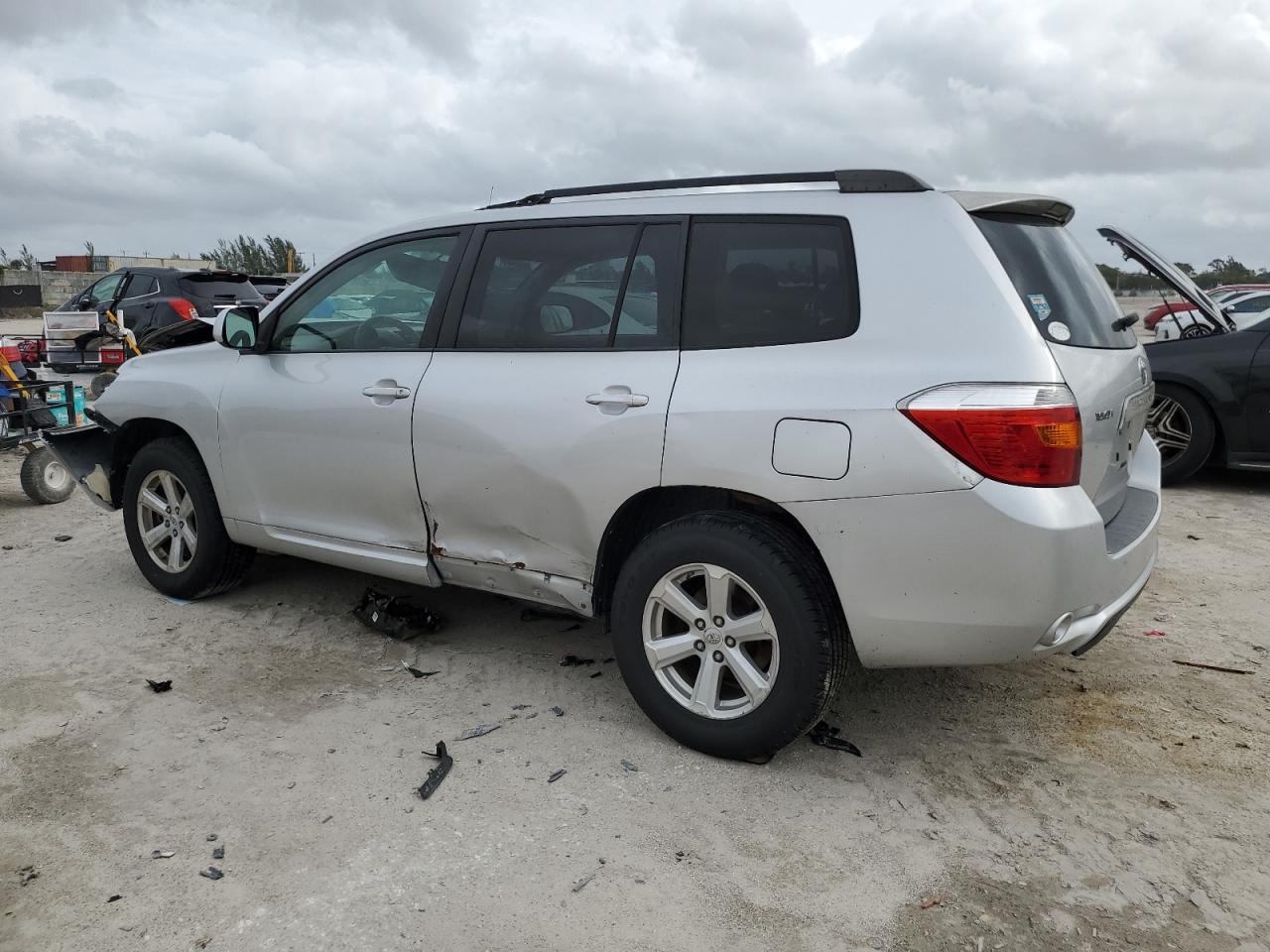 Photo 1 VIN: JTEDS41A682017231 - TOYOTA HIGHLANDER 