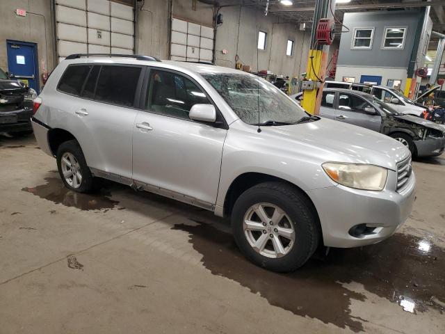 Photo 3 VIN: JTEDS41A882002911 - TOYOTA HIGHLANDER 