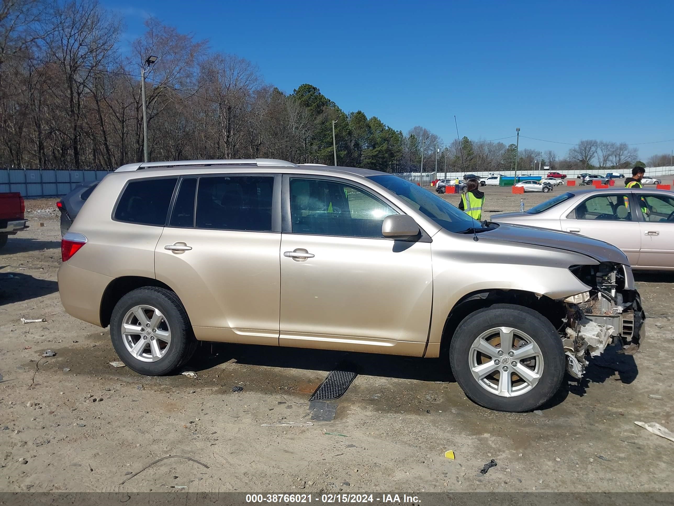 Photo 12 VIN: JTEDS41A882019787 - TOYOTA HIGHLANDER 